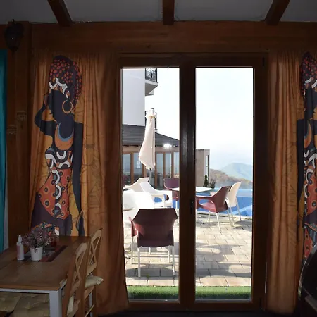 Natura Lux Milmari K 12 아파트 *