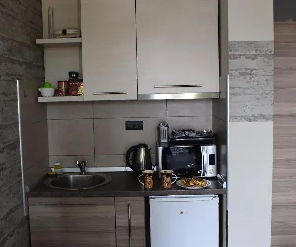 Natura Lux Milmari K 12 アパート *